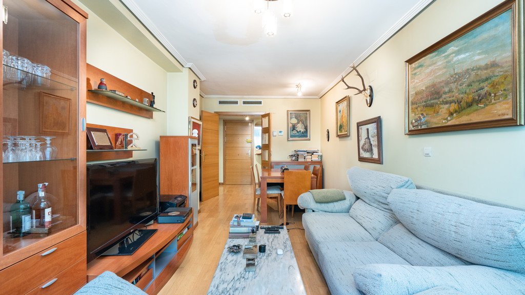 Apartamento en Madrid, España 2 dormitorios, 104 m2 No. 124559