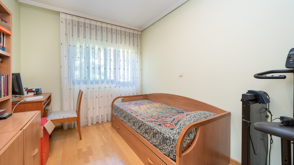 Apartamento en Madrid, España 2 dormitorios, 104 m2 No. 124559