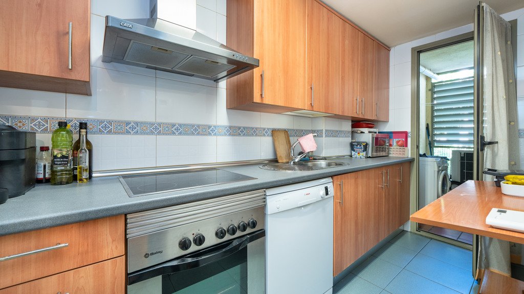 Apartamento en Madrid, España 2 dormitorios, 104 m2 No. 124559
