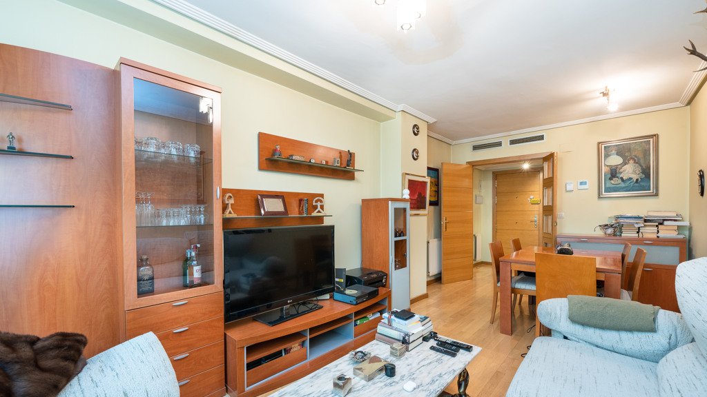 Apartamento en Madrid, España 2 dormitorios, 104 m2 No. 124559