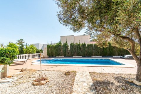 Villa in La Mata, Alicante, Spain 4 bedrooms, 155 sq.m. No. 125489