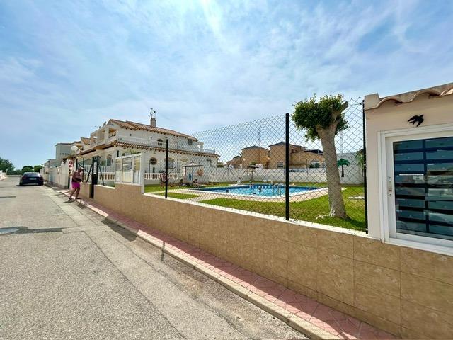 Kaupunkipientalo Orihuela, Alicante, Espanja 3 makuuhuonetta, 82 m2 No. 125486
