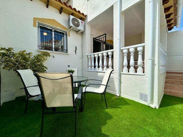 Kaupunkipientalo Orihuela, Alicante, Espanja 3 makuuhuonetta, 82 m2 No. 125486