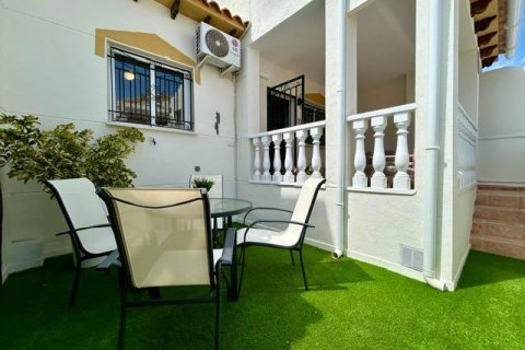 Townhouse à Orihuela, Alicante, Espagne 3 chambres, 82 m2 No. 125486