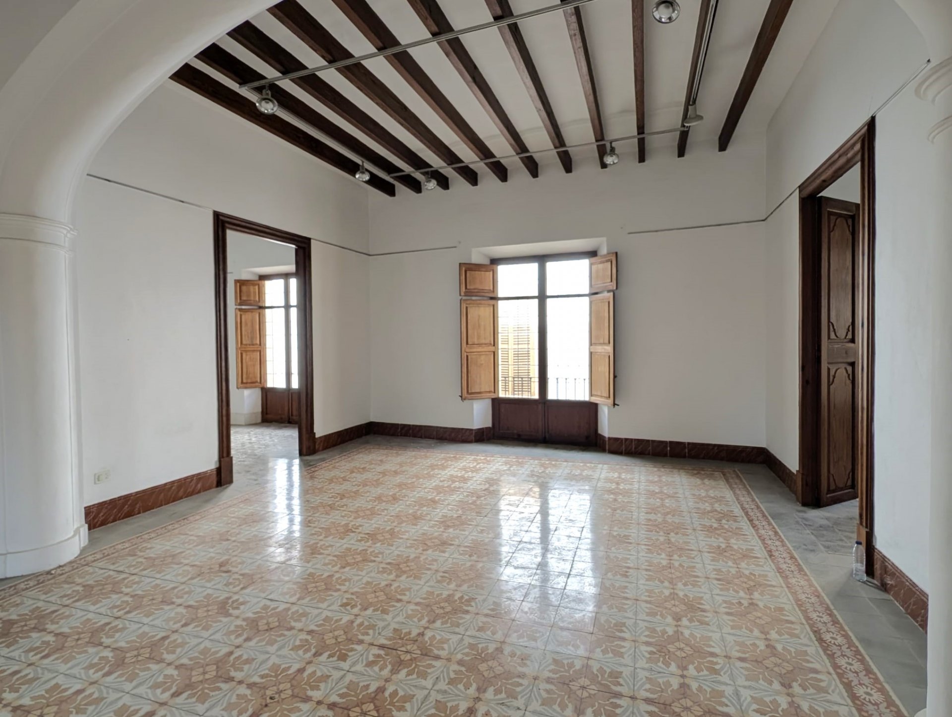 Kaupunkipientalo Campos, Mallorca, Espanja 521 m2 No. 120024