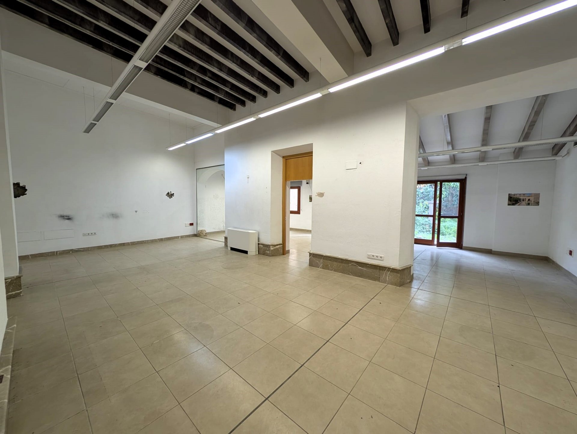 Kaupunkipientalo Campos, Mallorca, Espanja 521 m2 No. 120024