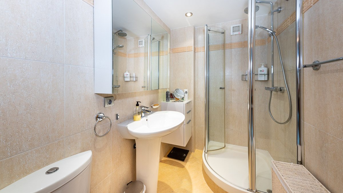 Apartamento en Portals Nous, Mallorca, España 2 dormitorios, 115 m2 No. 128097
