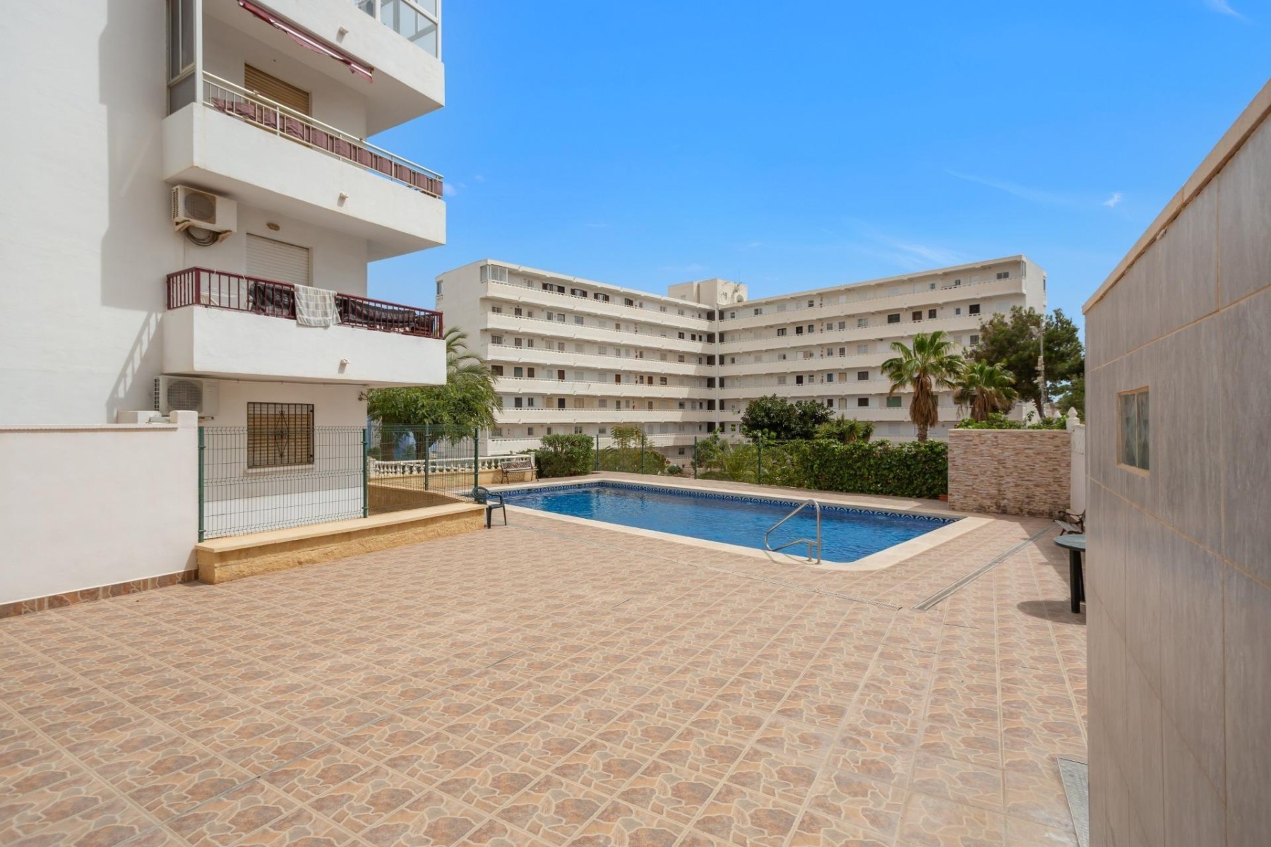 Lägenhet i Torrevieja, Alicante, Spanien 3 sovrum, 118 kvm. Nr. 122580