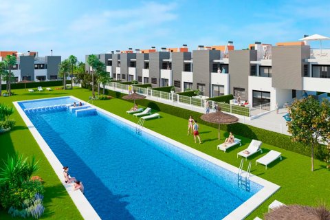 Bungalow in Torrevieja, Alicante, Spain 2 bedrooms, 79 sq.m. No. 128387