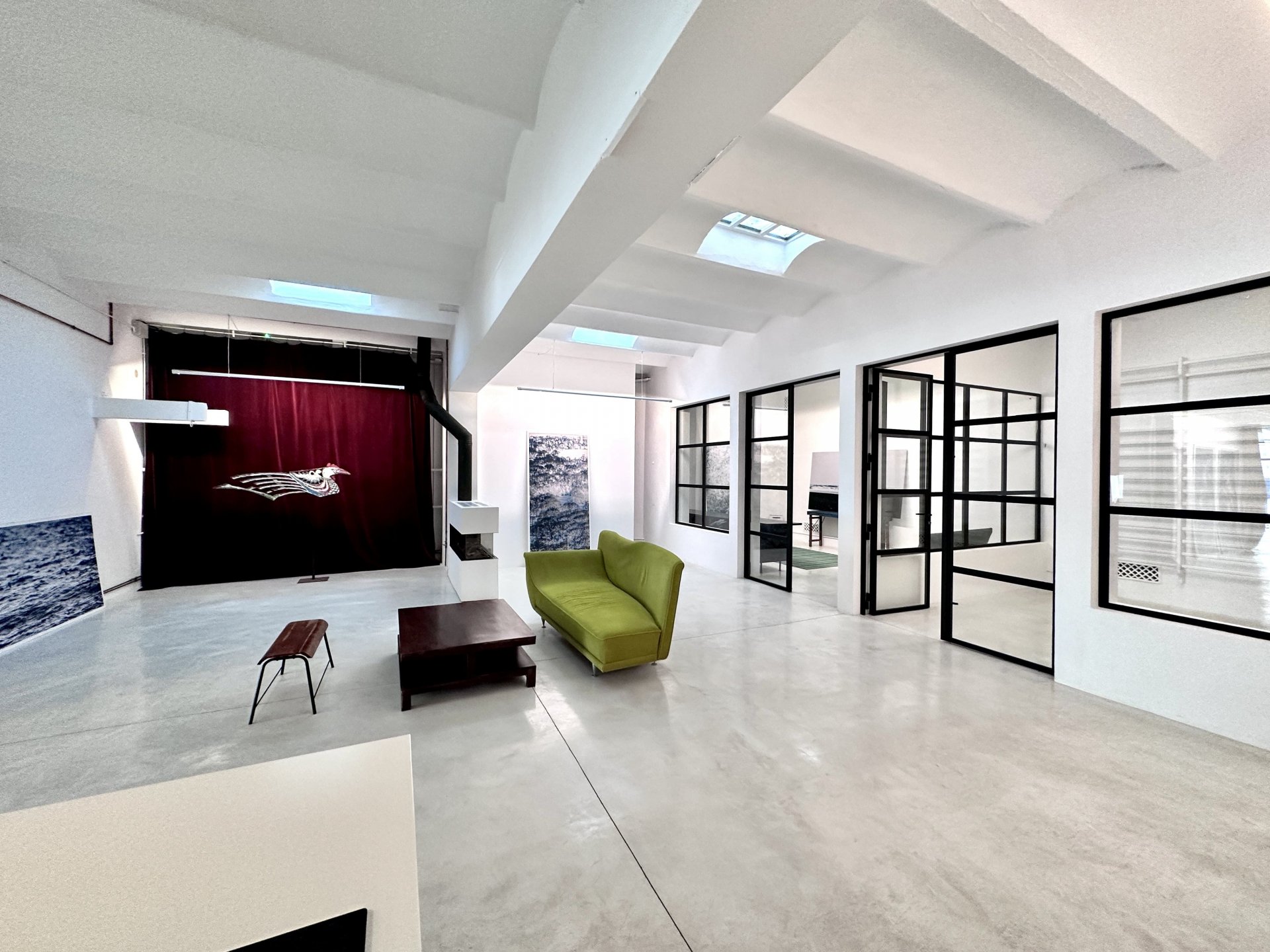 Commercial property in Palma de Majorca, Mallorca, Spain 1 bedroom, 260 sq.m. No. 128105
