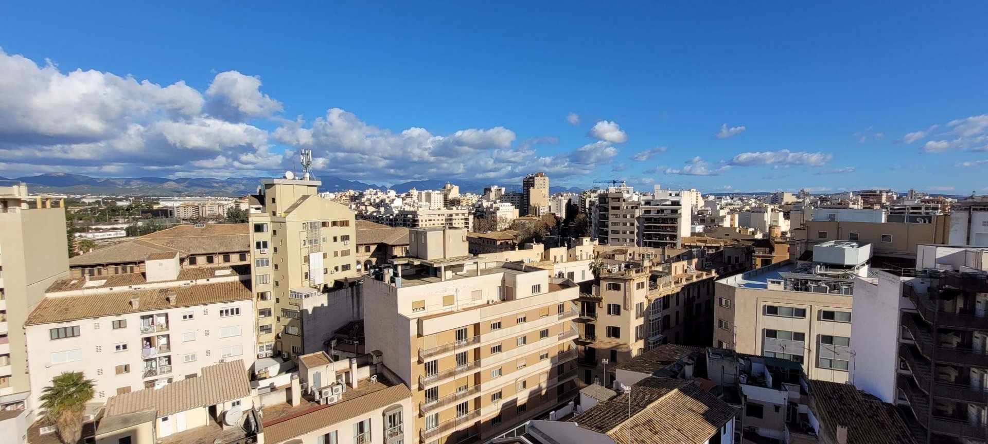 Penthouse in Palma de Majorca, Mallorca, Spain 3 bedrooms, 114 sq.m. No. 128109