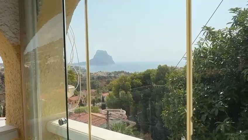 Villa a Calpe, Alicante, Spagna 6 camere da letto, 718 mq. N° 129905