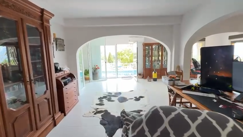 Villa a Calpe, Alicante, Spagna 6 camere da letto, 718 mq. N° 129905