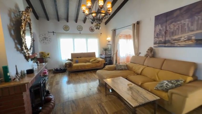 Villa a Calpe, Alicante, Spagna 6 camere da letto, 718 mq. N° 129905