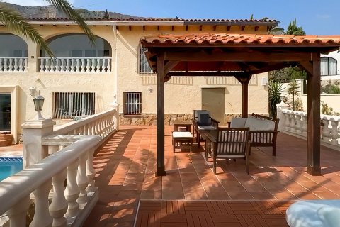 Villa in Calpe, Alicante, Spain 6 bedrooms, 718 sq.m. No. 129905