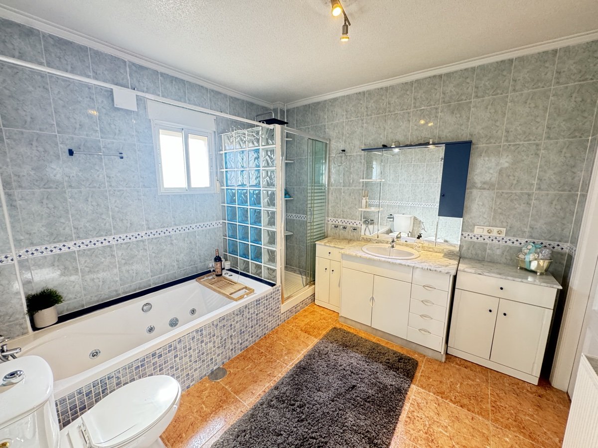 Villa Ciudad Quesada, Alicante, Spānijā 4 istabas, 256 m2 Nr. 125680