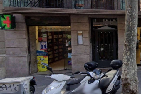 Liikekiinteistö Barcelona, Espanja 1 makuuhuone, 60 m2 No. 122696