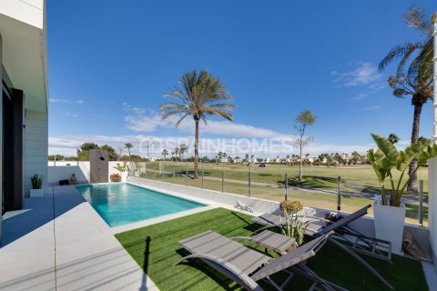 Villa in Pilar de la Horadada, Alicante, Spanien 3 Schlafzimmer, 122 m2 Nr. 120935