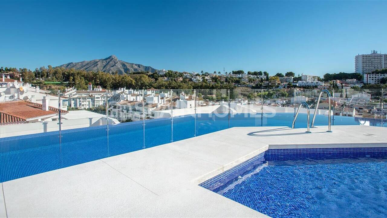 Penthauss Marbella, Malaga, Spānijā 3 istabas, 92 m2 Nr. 124692