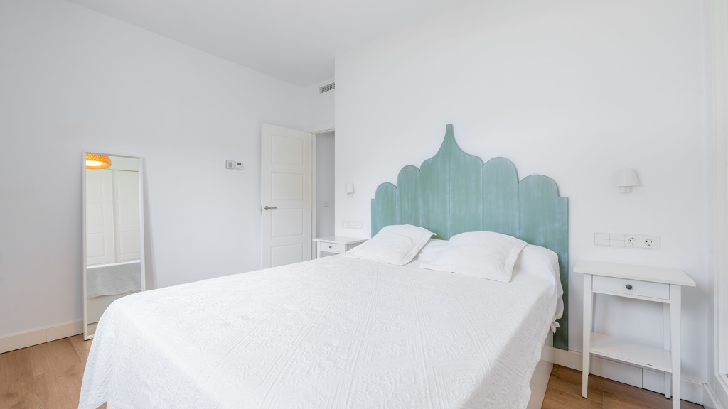 Huvila El Puerto de Santa Maria, Cadiz, Espanja 6 makuuhuonetta, 355 m2 No. 124514
