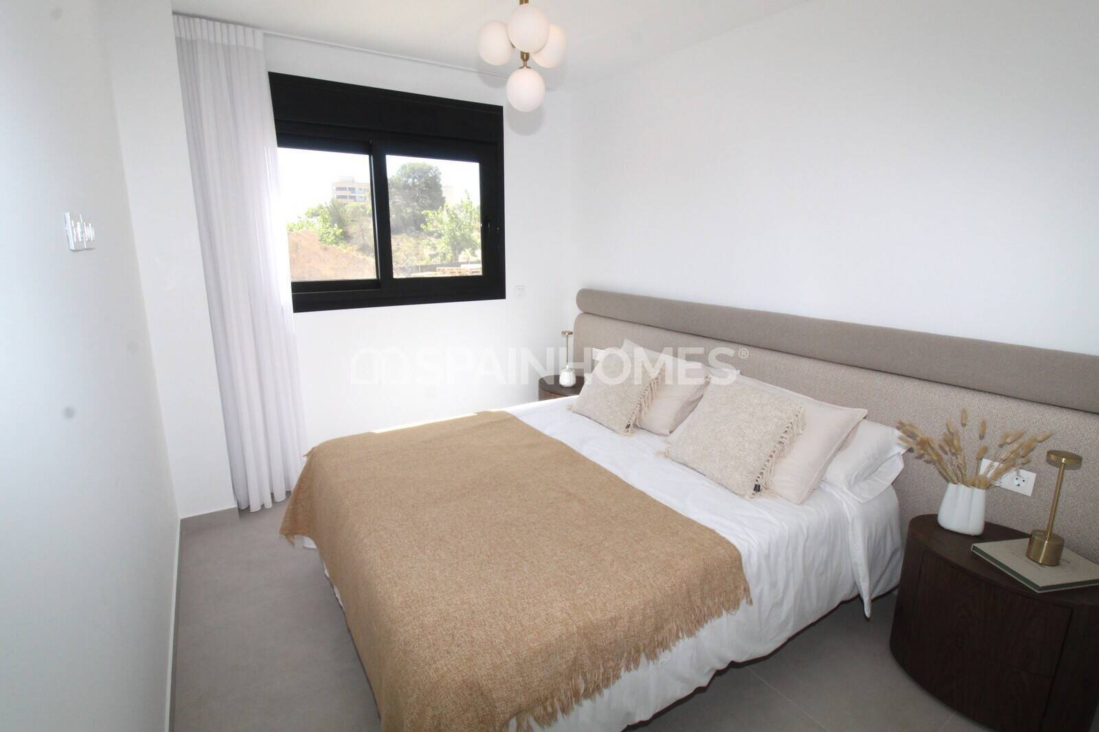 Apartment in Benidorm, Alicante, Spain 2 bedrooms, 82 sq.m. No. 121856
