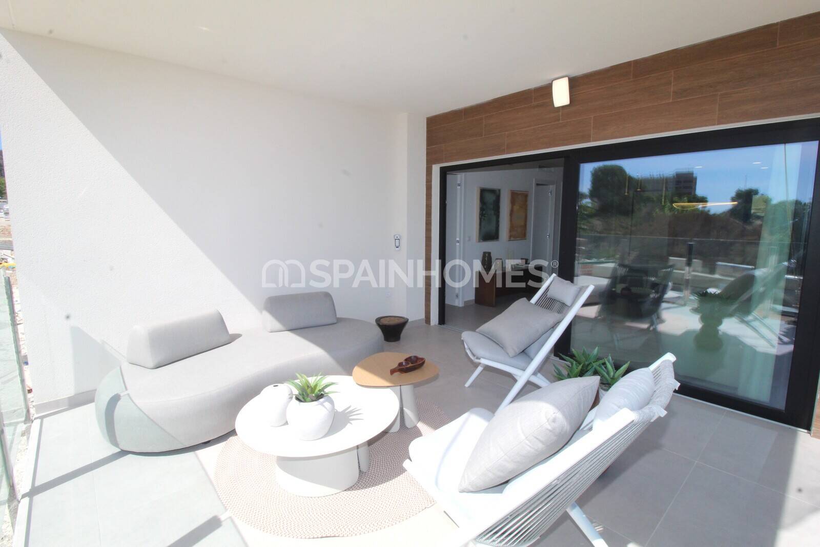 Apartment à Benidorm, Alicante, Espagne 2 chambres, 82 m2 No. 121857