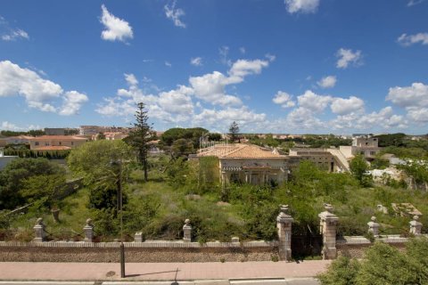 Townhouse in Mahon, Menorca, Spain 1344 sq.m. No. 127972