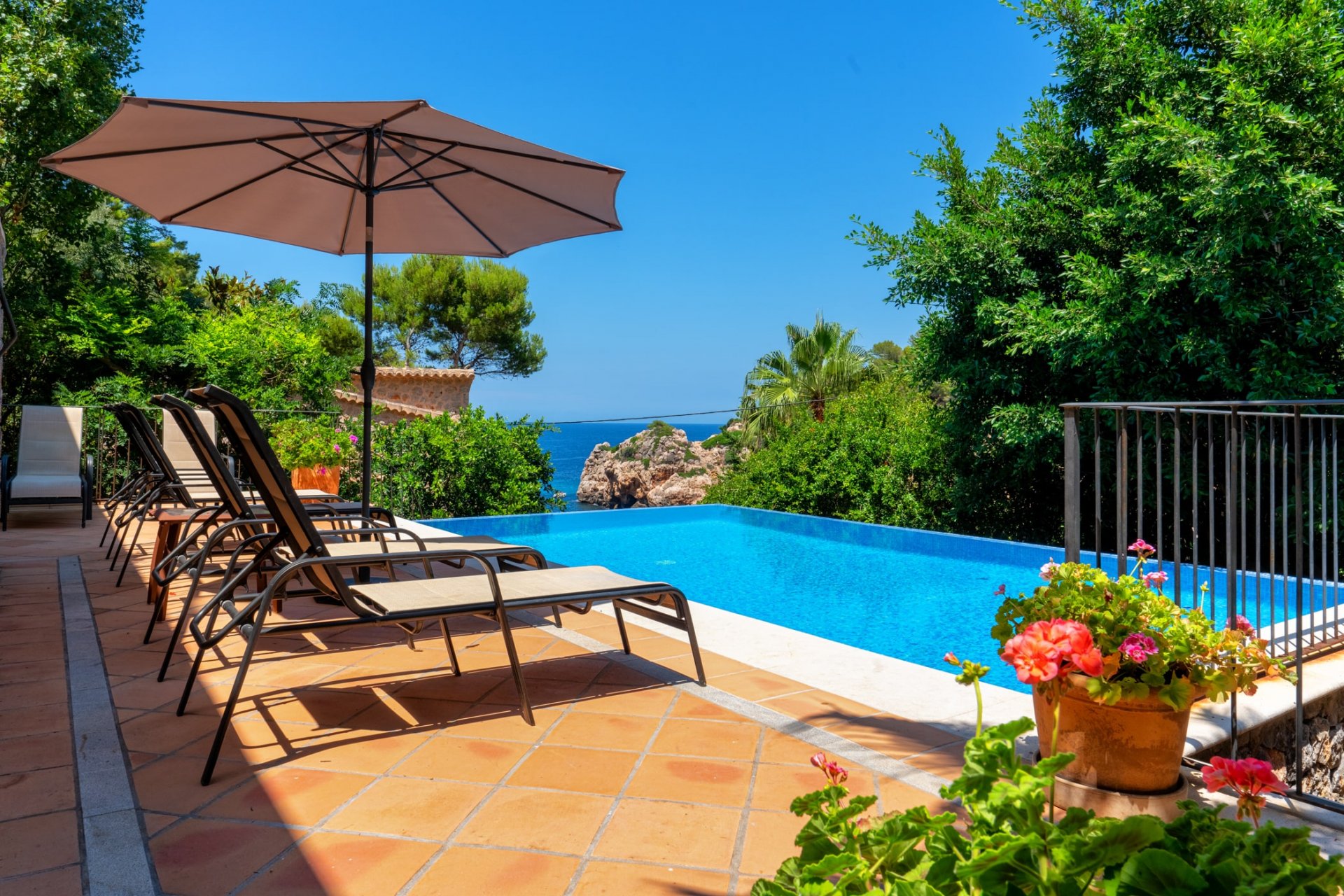 Finca Deia, Mallorca, Espanja 4 makuuhuonetta, 534 m2 No. 128296