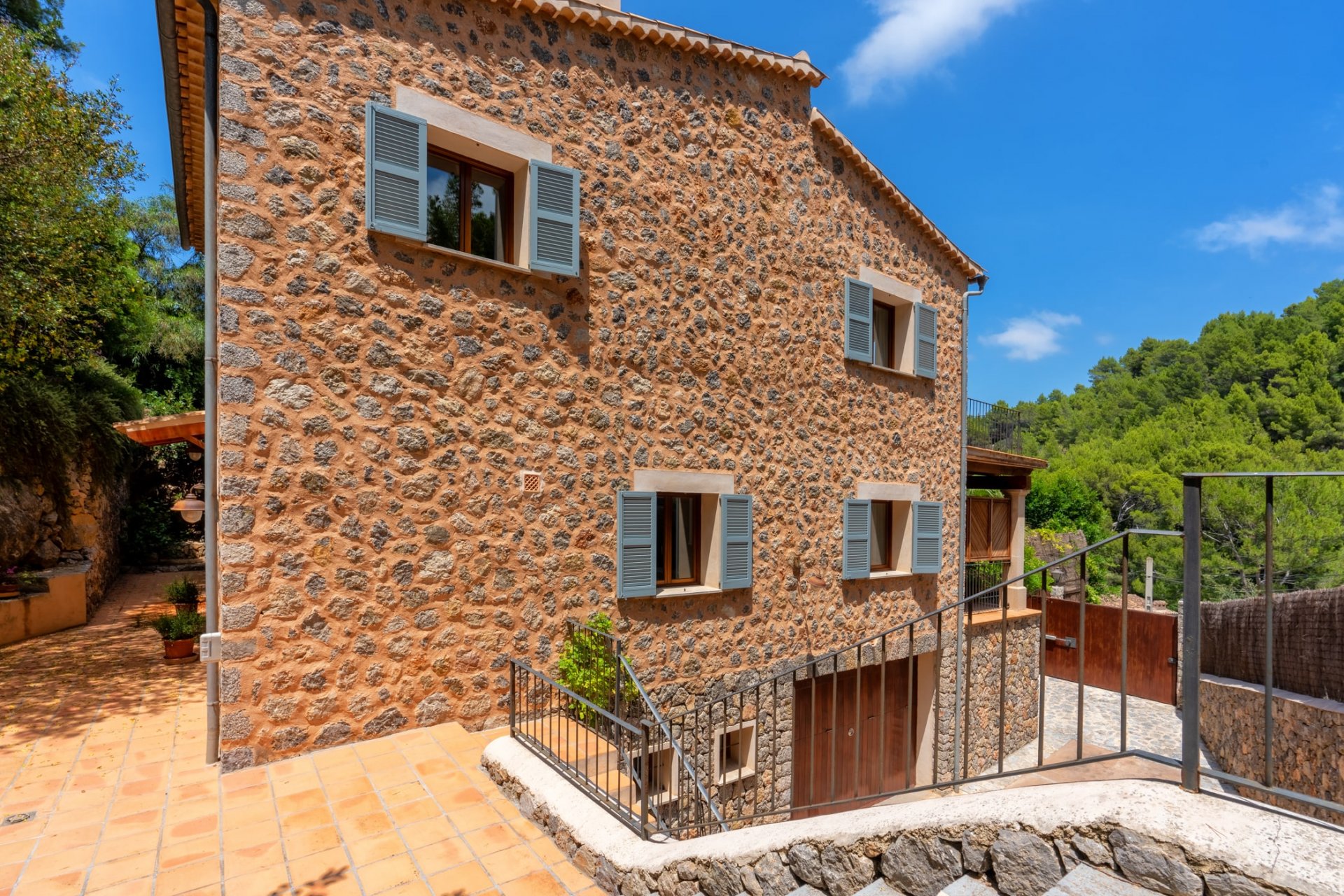 Finca Deia, Mallorca, Espanja 4 makuuhuonetta, 534 m2 No. 128296