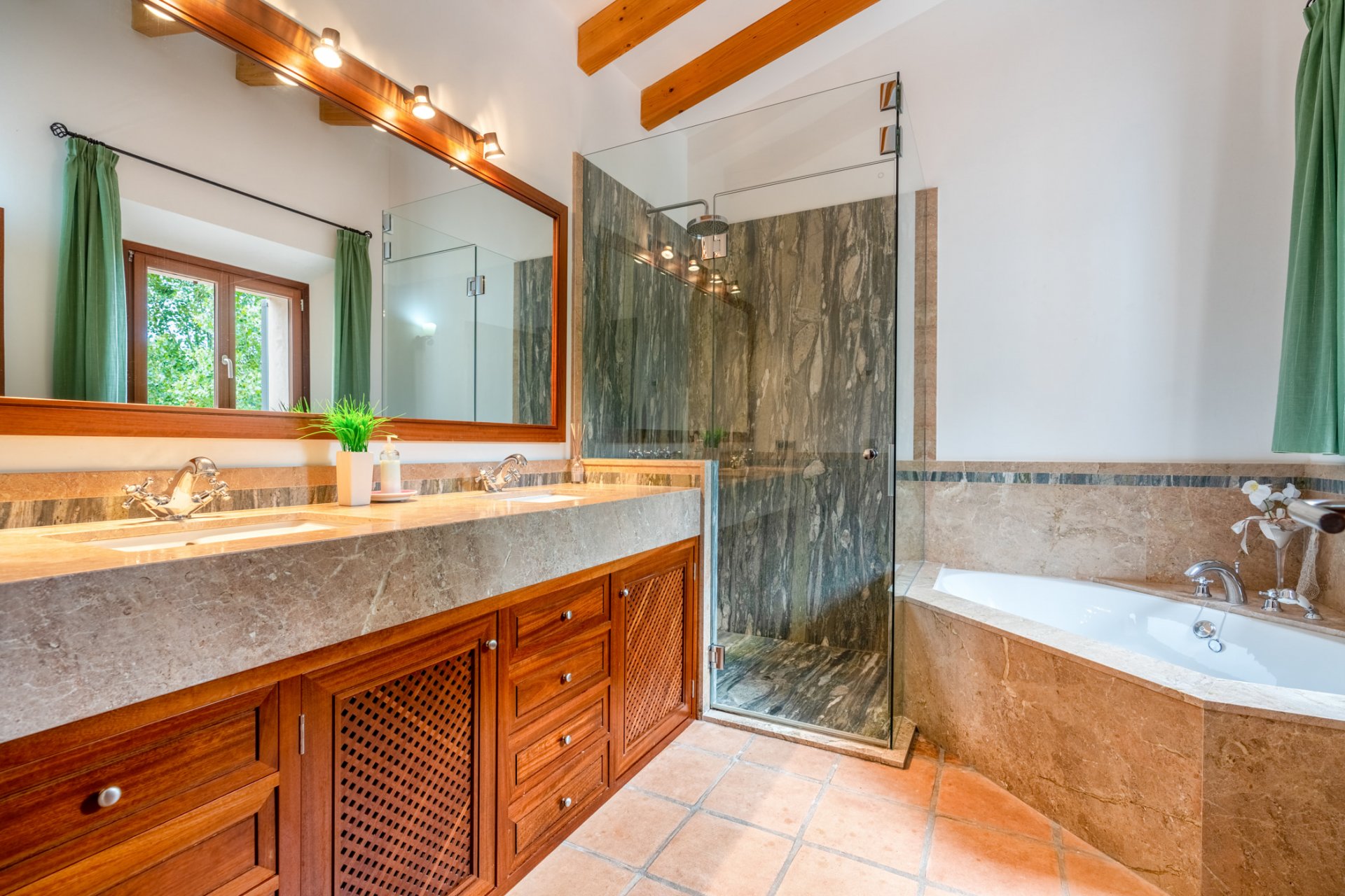 Finca Deia, Mallorca, Espanja 4 makuuhuonetta, 534 m2 No. 128296