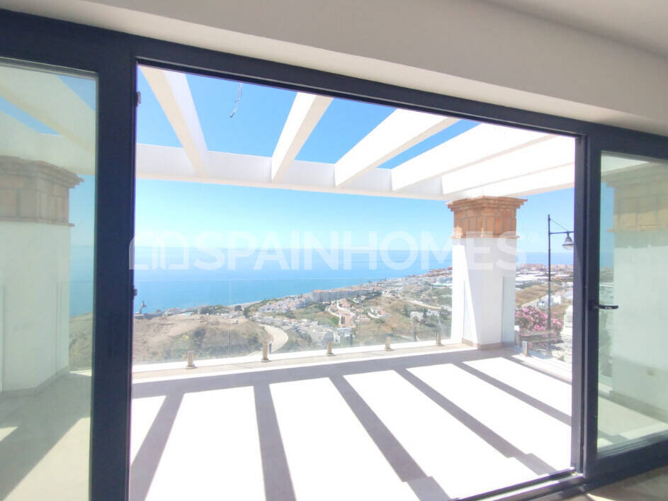 Villa in Torrox, Malaga, Spain 2 bedrooms, 148 sq.m. No. 132719