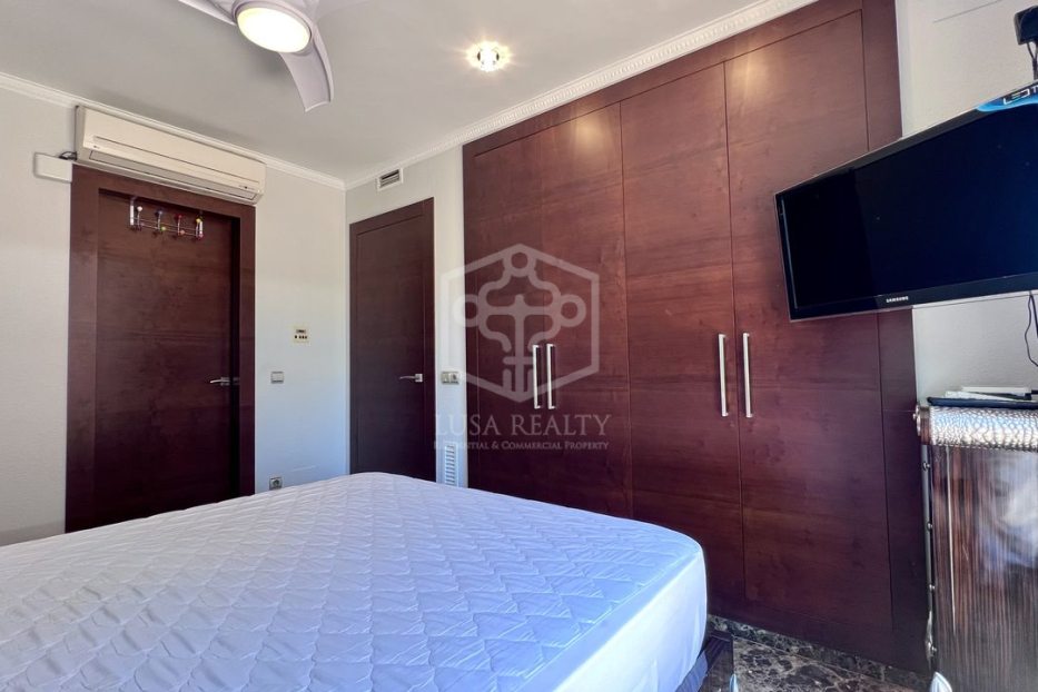 Villa a Gava, Barcelona, Spagna 4 camere da letto, 350 mq. N° 128863