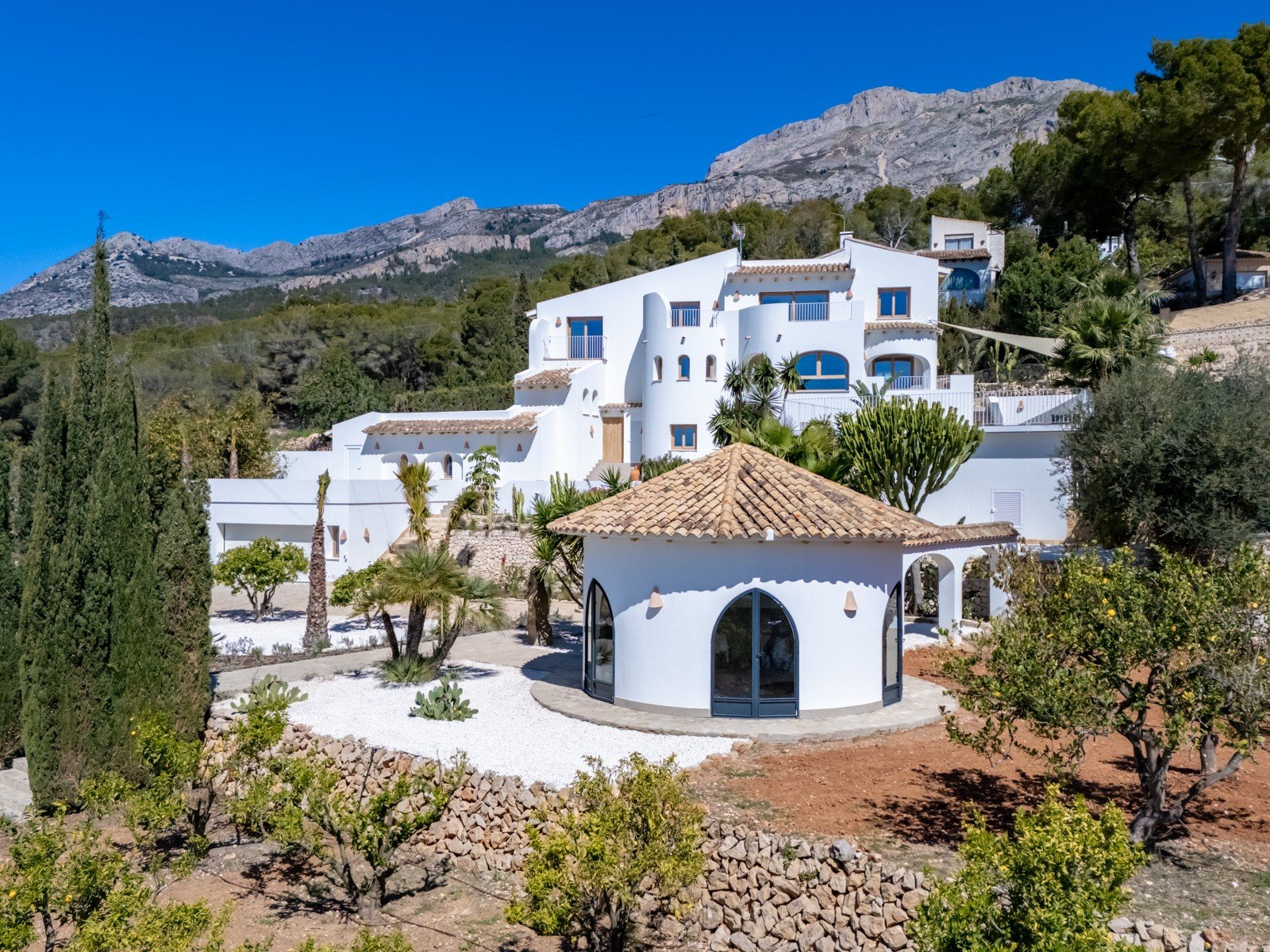 Villa i Altea, Alicante, Spanien 5 sovrum, 273 kvm. Nr. 122645