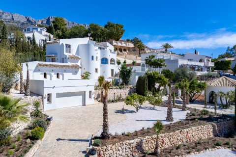 Villa in Altea, Alicante, Spain 5 bedrooms, 273 sq.m. No. 122645