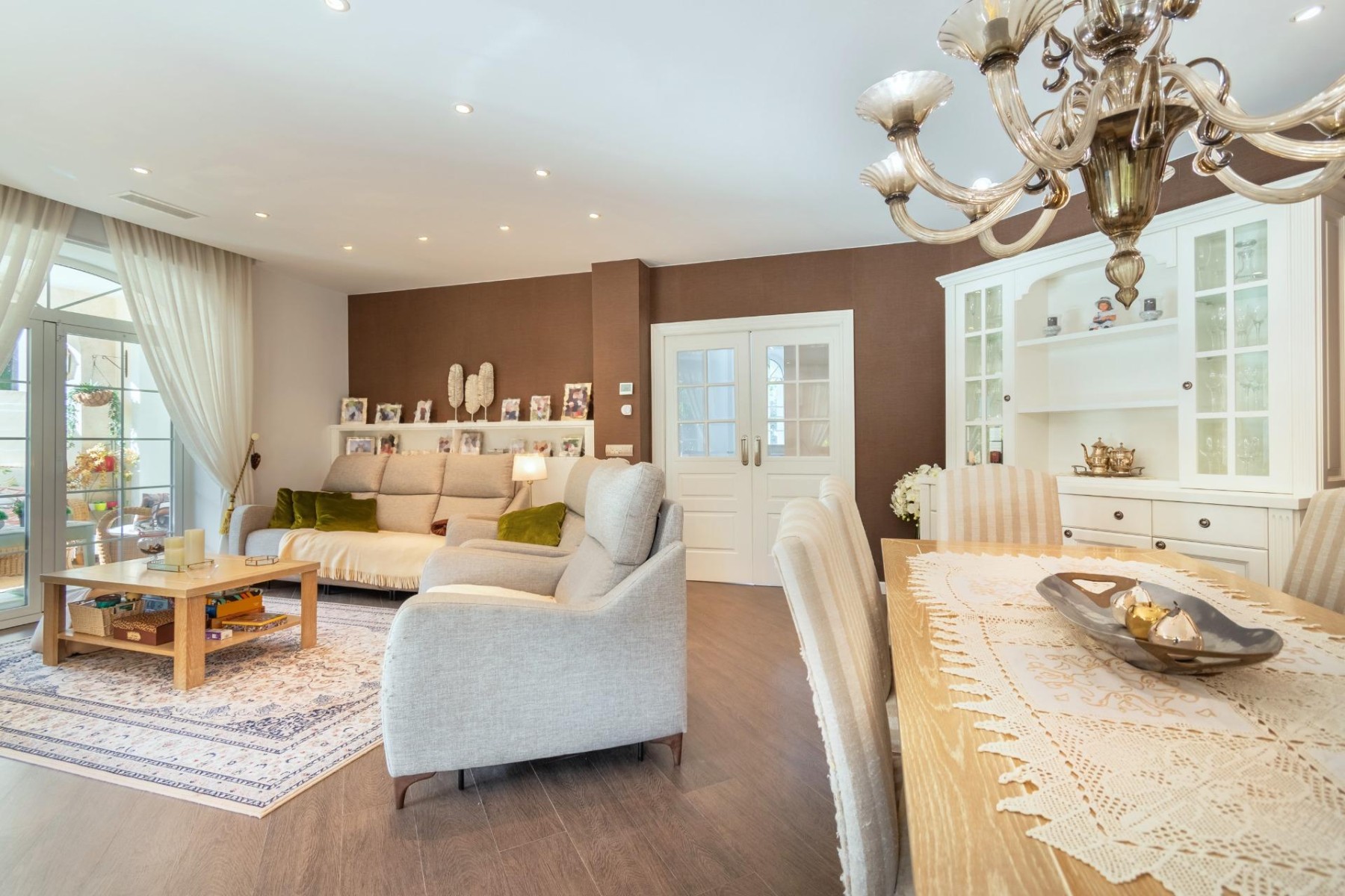 Villa in Borriol, Castellon, Spain 5 bedrooms, 816 sq.m. No. 122646