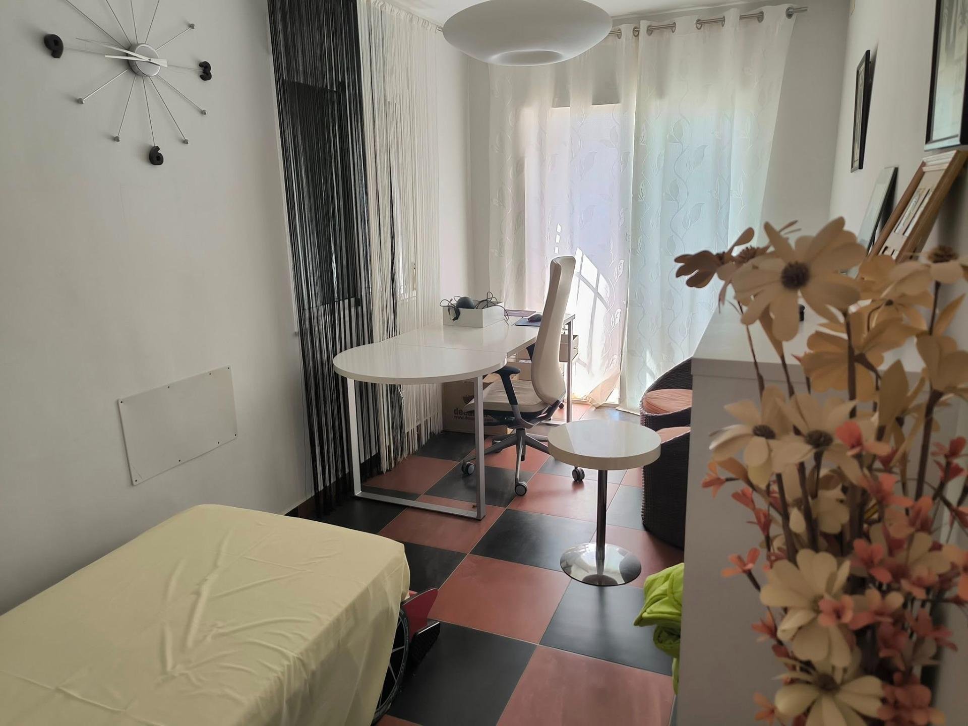 Villa a Torrevieja, Alicante, Spagna 5 camere da letto,  N° 125350