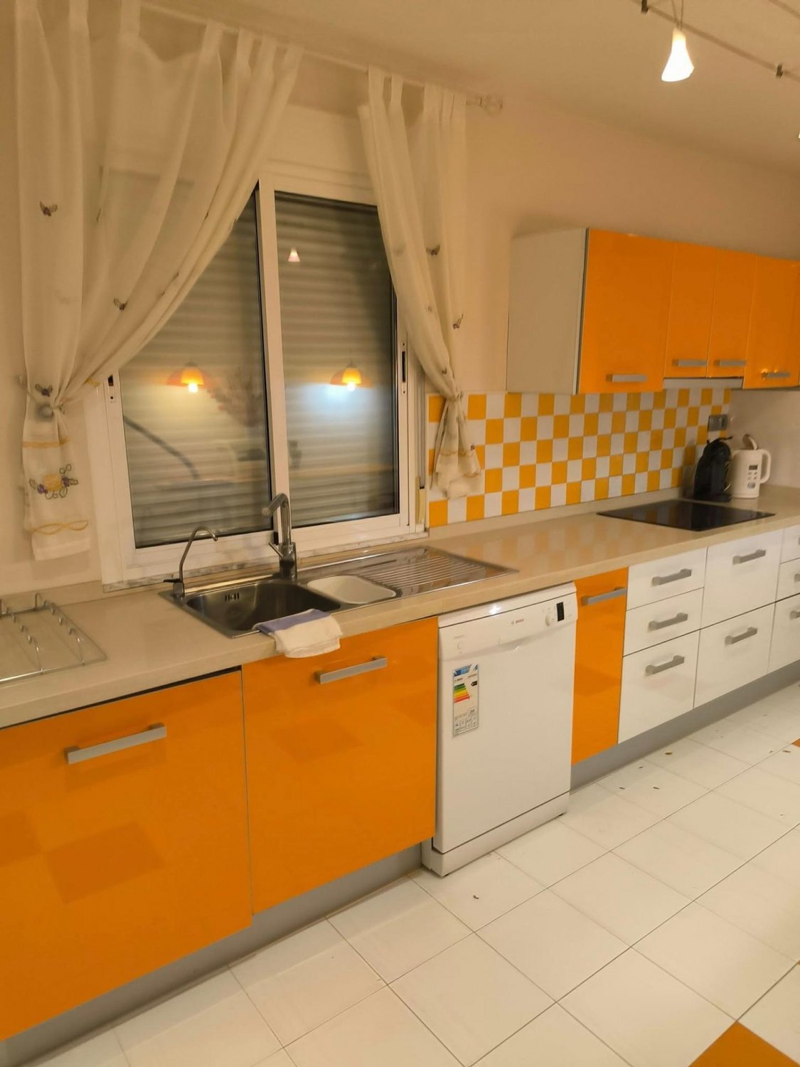 Villa a Torrevieja, Alicante, Spagna 5 camere da letto,  N° 125350
