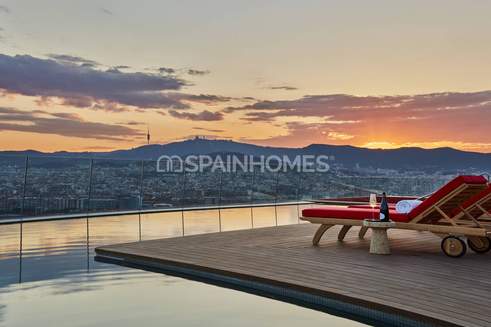 Appartamento a Barcelona, Spagna 3 camere da letto, 184 mq. N° 120917