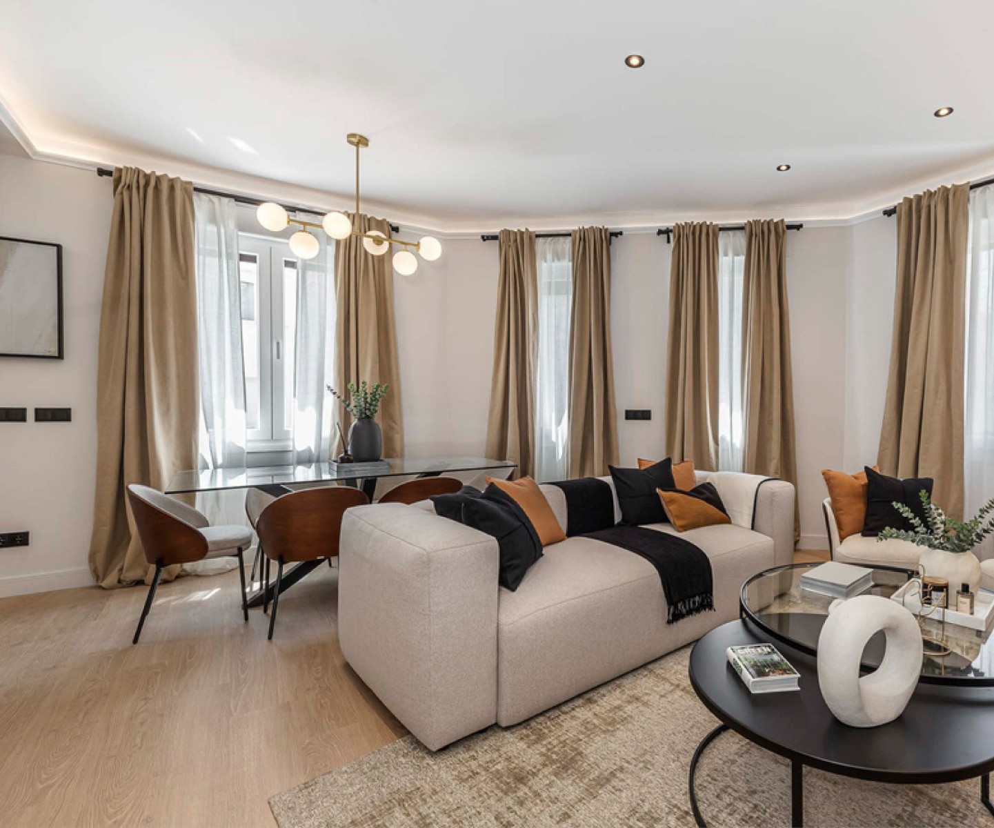 Huoneisto Madrid, Espanja 3 makuuhuonetta, 125 m2 No. 122771