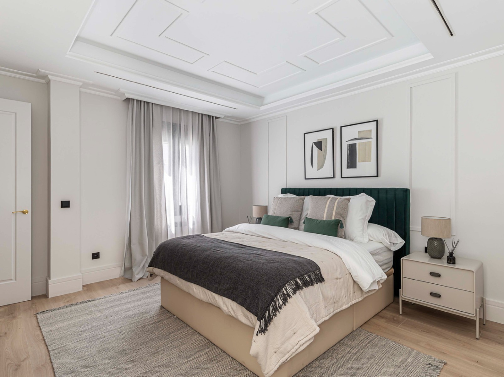 Wohnung in Madrid, Spanien 2 Schlafzimmer, 148 m2 Nr. 122768