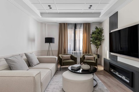 Apartamento en Madrid, España 2 dormitorios, 148 m2 No. 122768