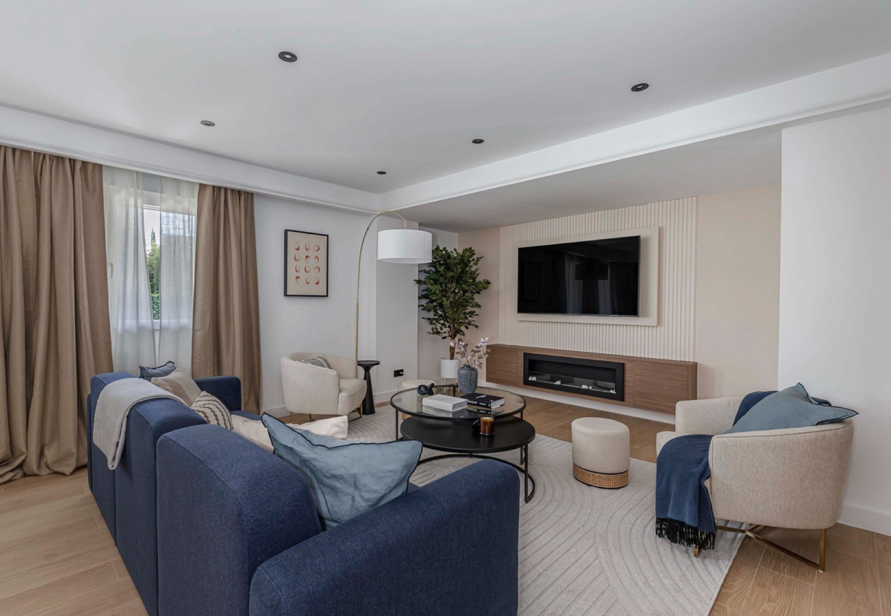 Appartamento a Madrid, Spagna 3 camere da letto, 186 mq. N° 122772