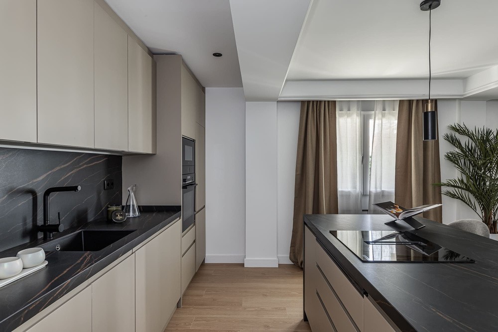 Appartamento a Madrid, Spagna 3 camere da letto, 186 mq. N° 122772