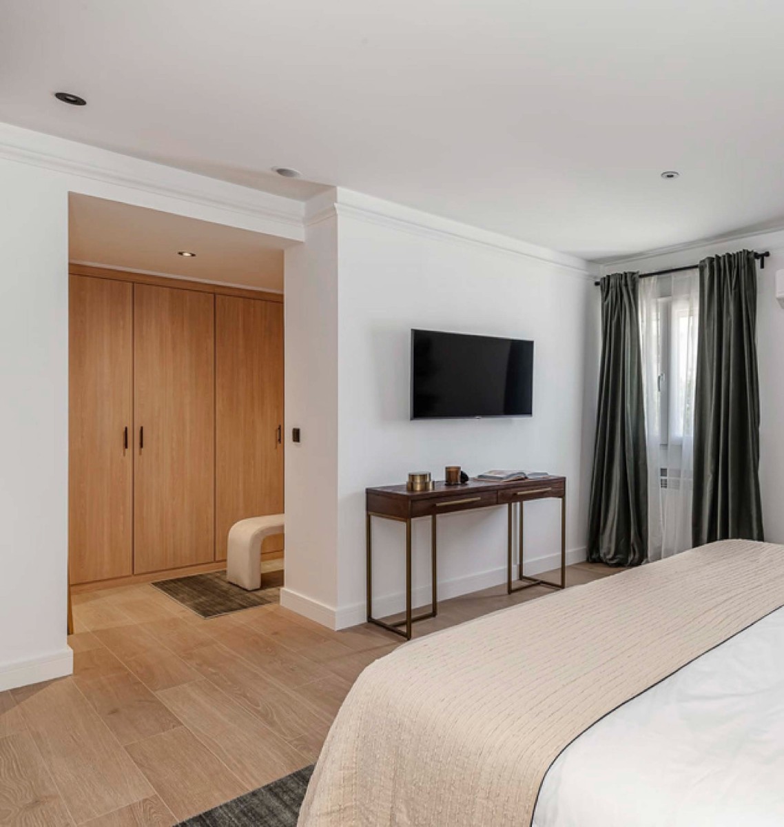 Appartamento a Madrid, Spagna 3 camere da letto, 186 mq. N° 122772