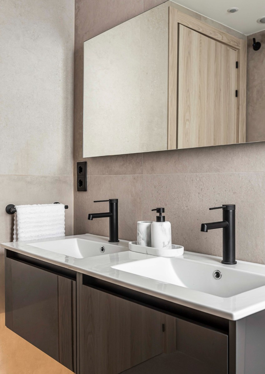 Apartment in Madrid, Spain 2 bedrooms, 118 sq.m. No. 122769