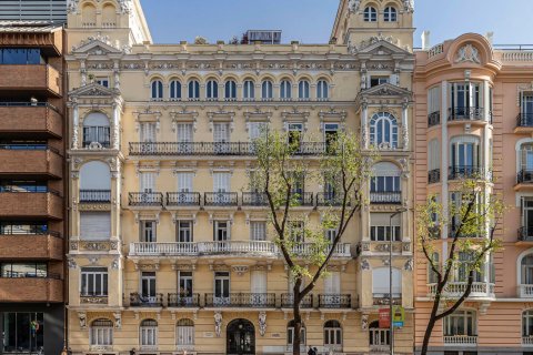 Apartment à Madrid, Espagne 4 chambres, 357 m2 No. 122749