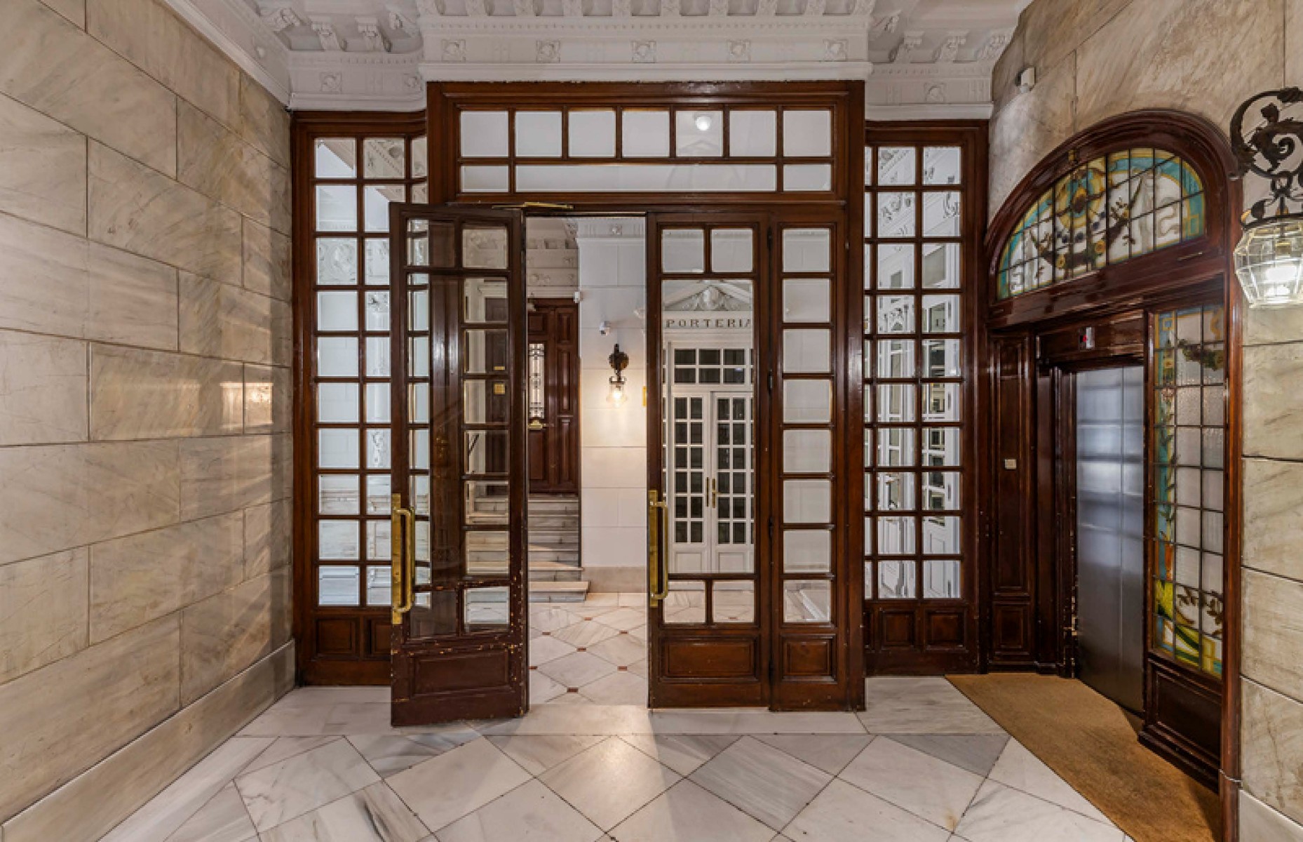 Квартира в Мадрид, Испания 4 спальни, 357м2 №122749