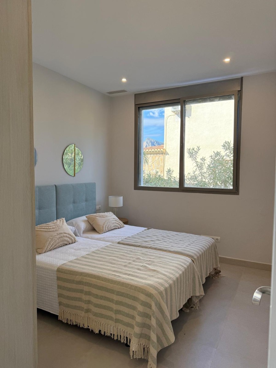 Villa in Calpe, Alicante, Spain 6 bedrooms, 332 sq.m. No. 122727