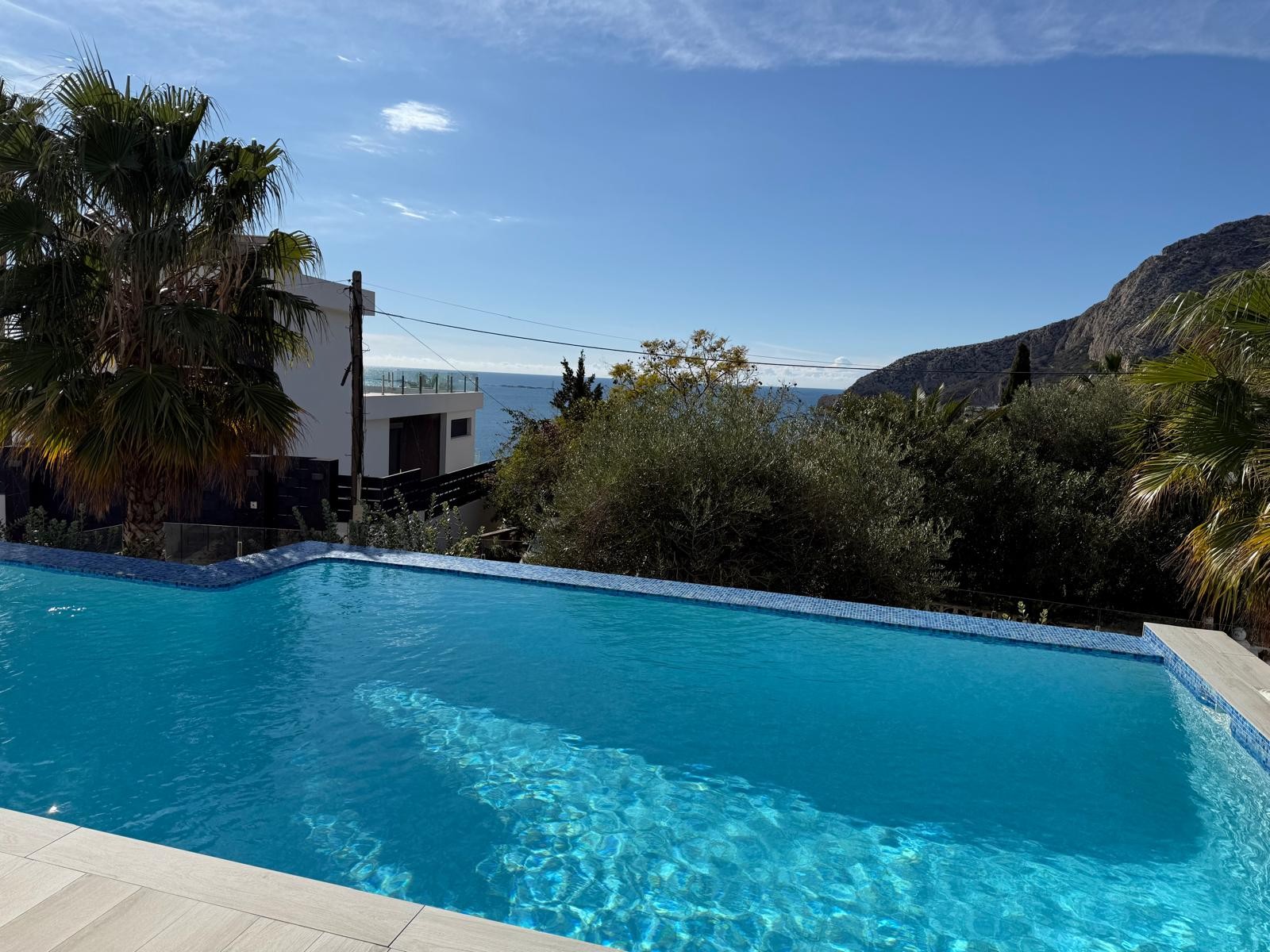 Villa in Calpe, Alicante, Spain 6 bedrooms, 332 sq.m. No. 122727