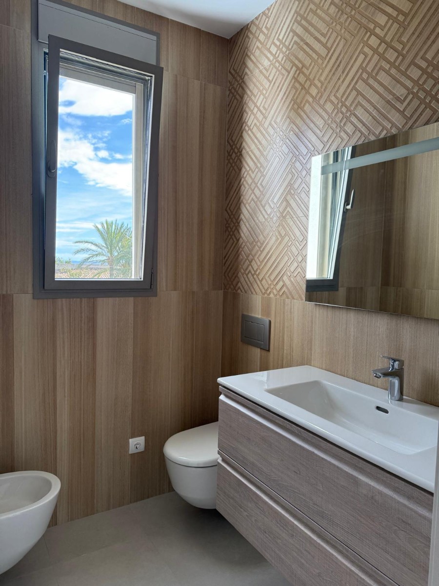 Villa in Calpe, Alicante, Spain 6 bedrooms, 332 sq.m. No. 122727